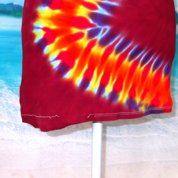 Mossimo Burgundy Tie Dye Tank Top Size XL - Picture 6 of 8